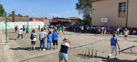 Imagen Mozoncillo acoge la segunda concentración de deportes autóctonos con la participación de más de doscientos jugadores repartidos en...